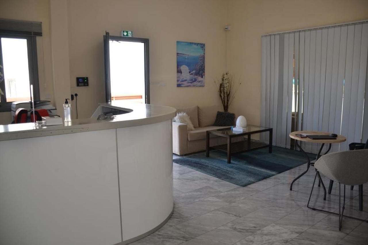 Latchi Escape Hotel And Suites Polis Exteriör bild