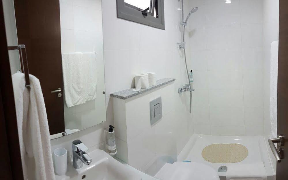 Latchi Escape Hotel And Suites Polis Exteriör bild